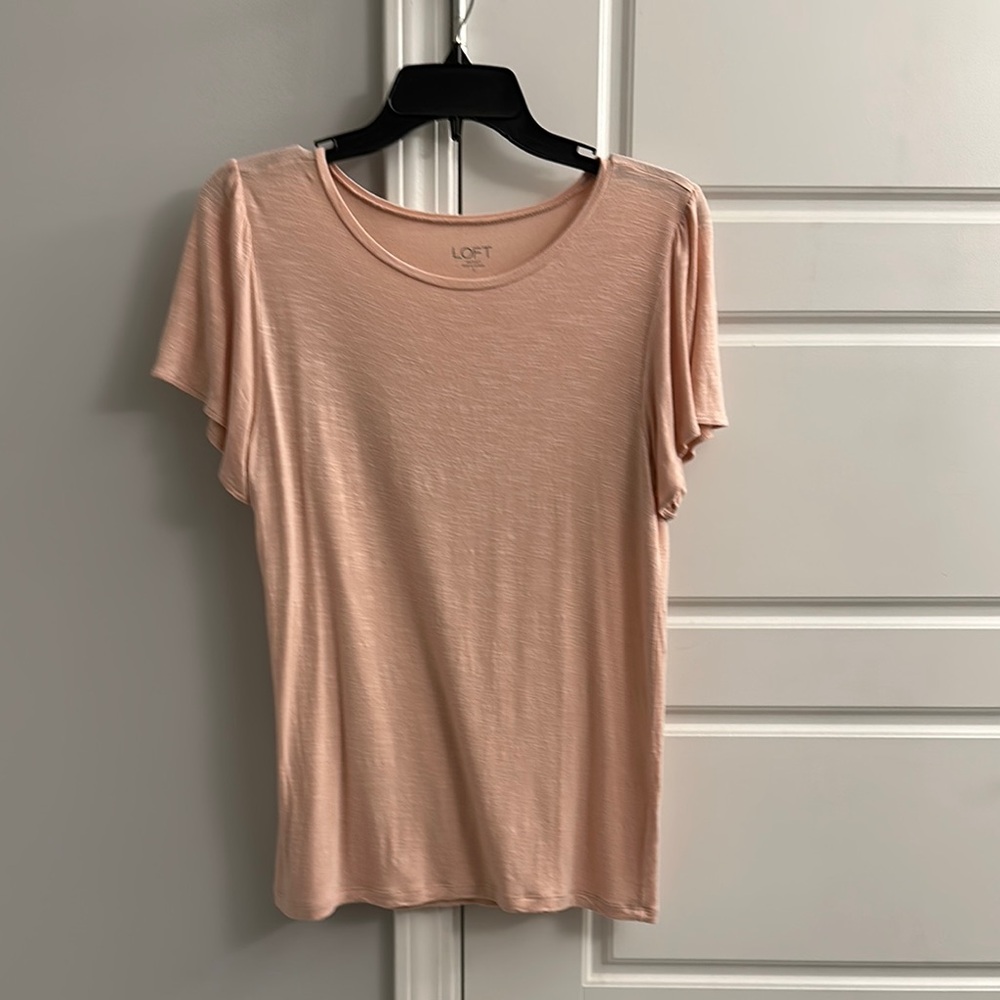 LOFT Peach Short Sleeve Top - Picture 1 of 3